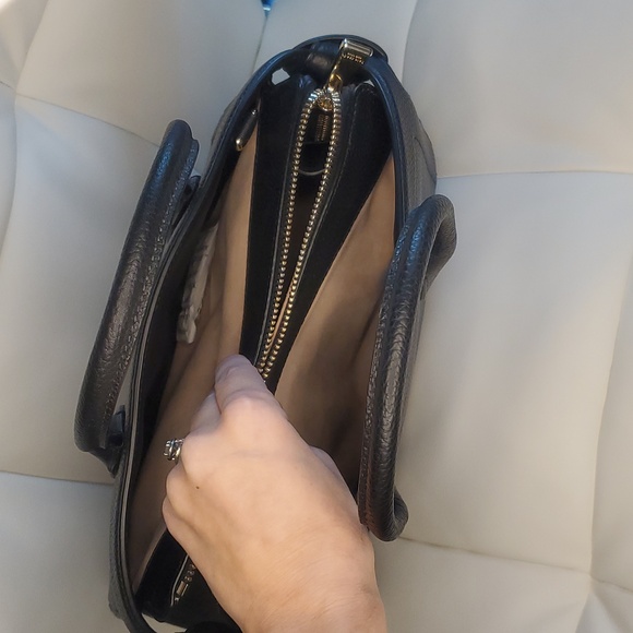 Kate Spade Medium Black Leather Handbag - Picture 3 of 9